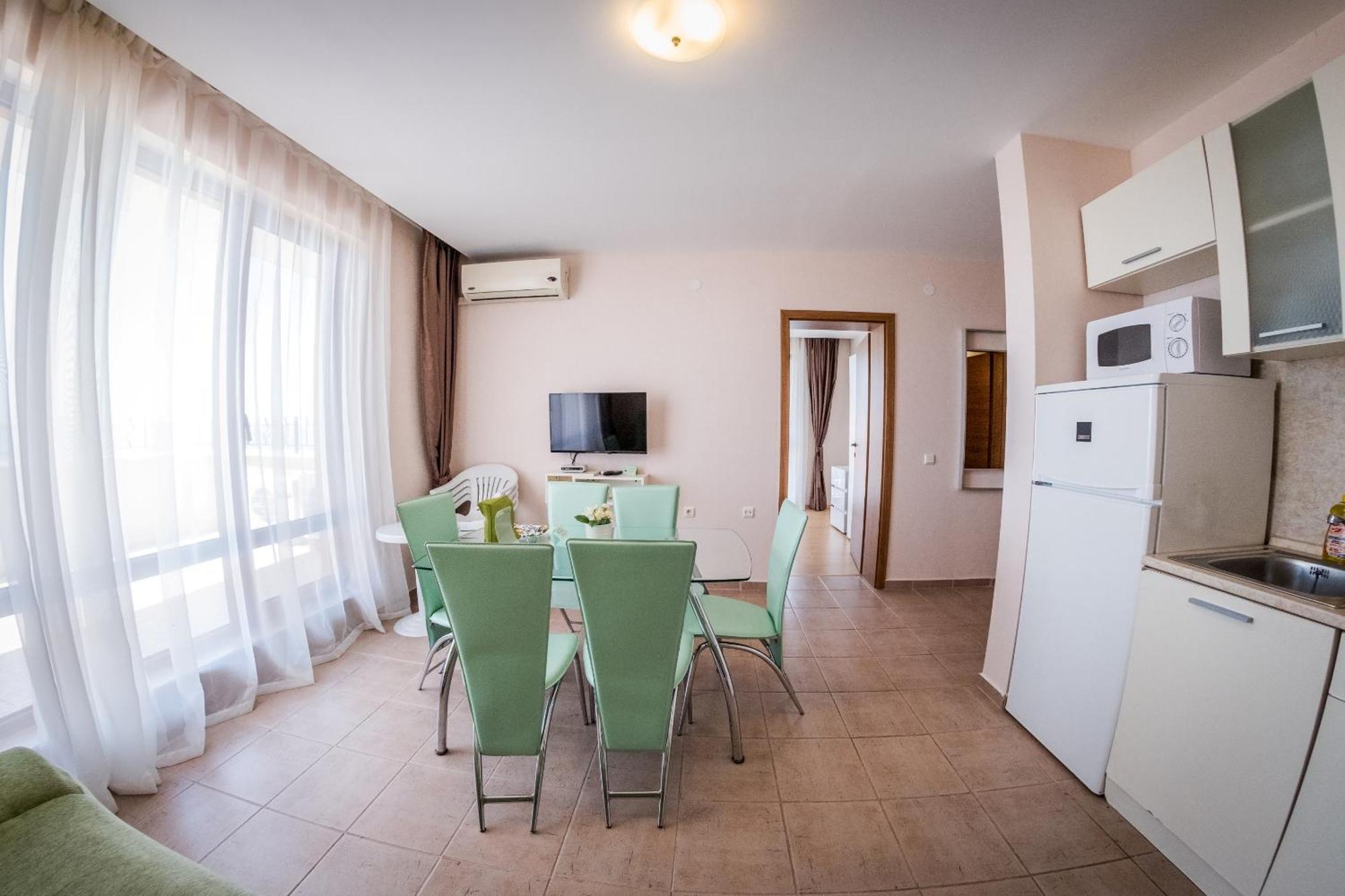 Prestige Fort Beach - Full Board Święty Włas Zewnętrze zdjęcie